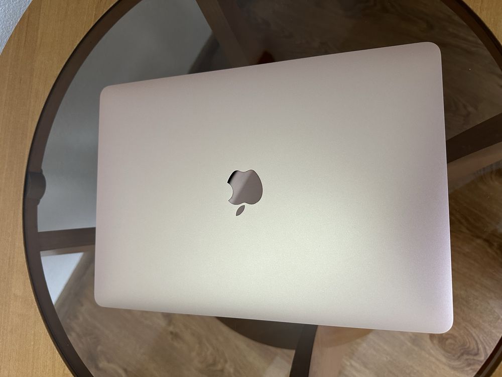 MacBook Air M1 Stan idealny! Bateria 100%