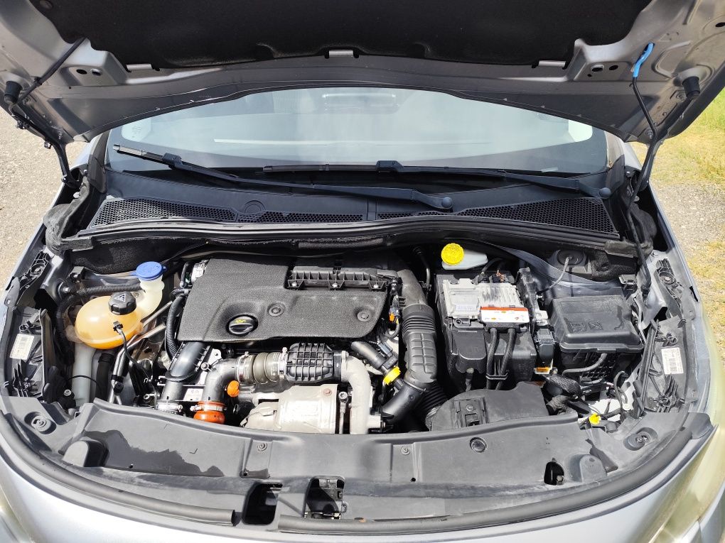 Peugeot 2008 1.6 HDI 2016
