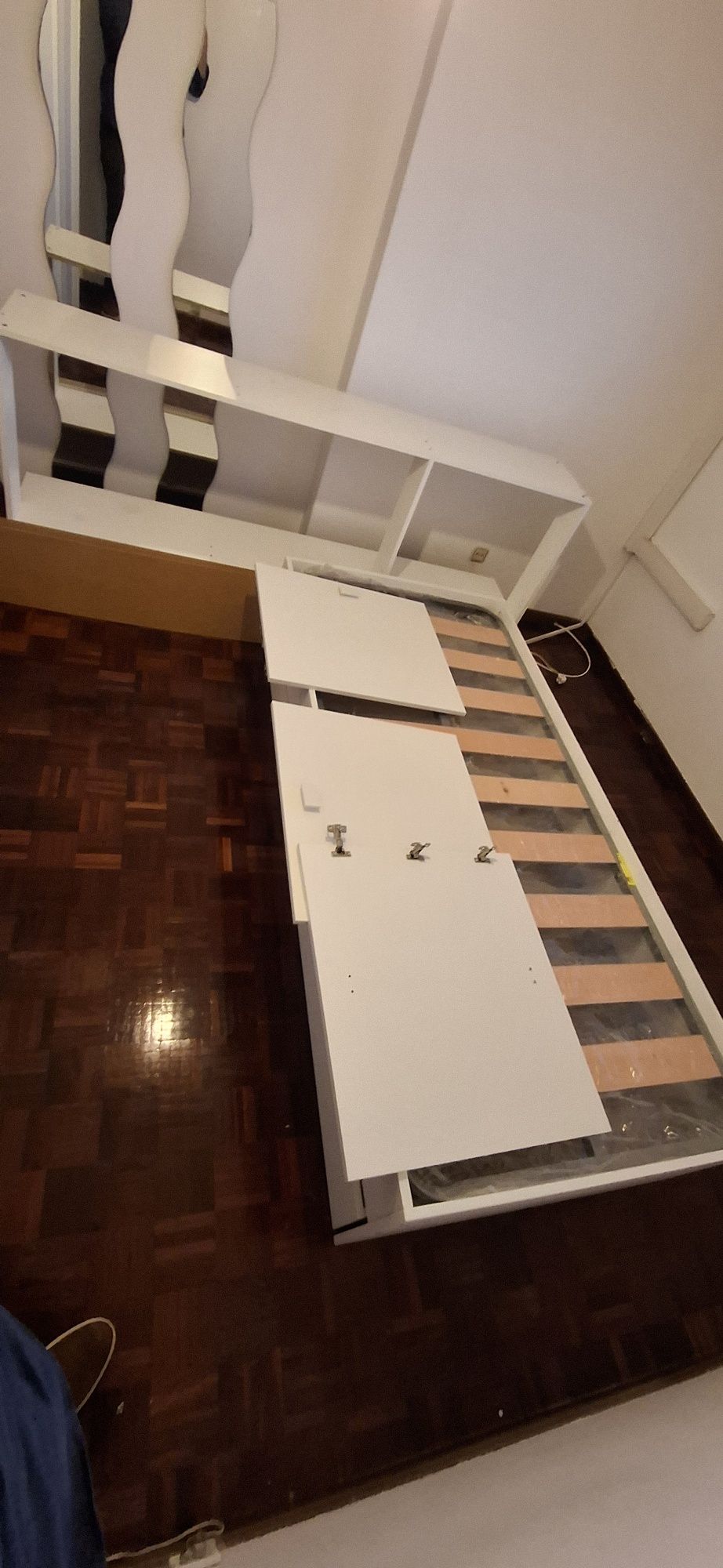 Cama dupla estudio.( sem colchões)