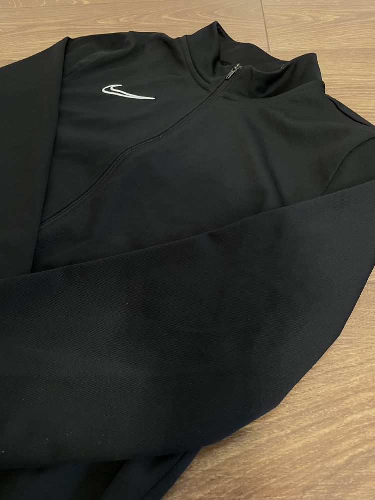 Спортивний Костюм Nike Dri Fit