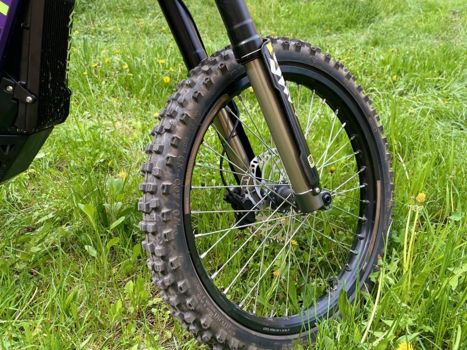 Передній амортизатор для surron light bee x 2024