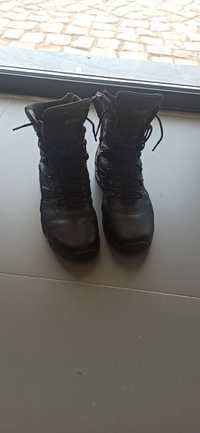 Botas Bates NR 41/42