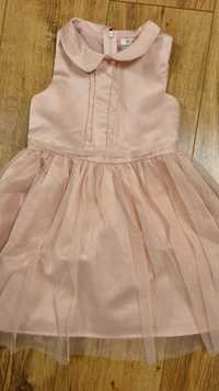 Jasno różowa, elegancka sukienka 116