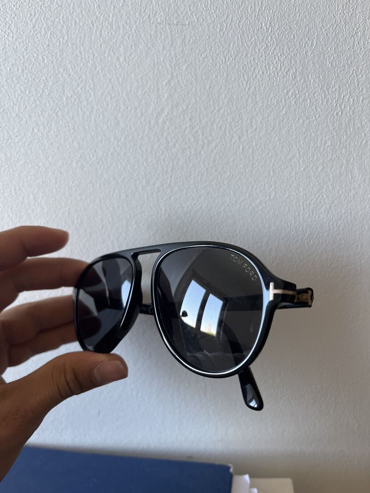 Oculos Tomford Tony