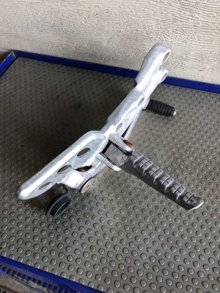 Set prawy aprilia rs 4 derbi gpr