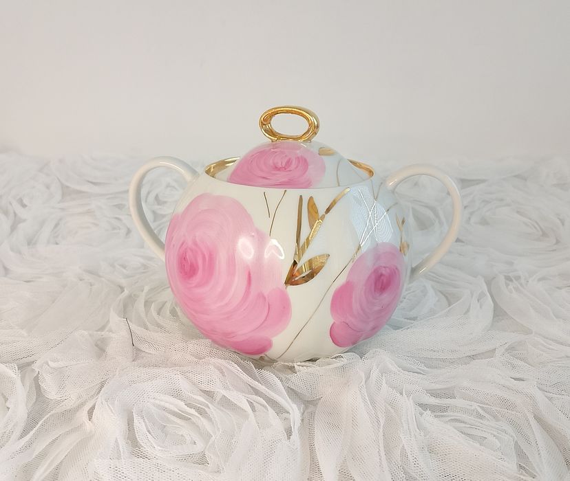 Дулево, части от сервиза "Весенний"