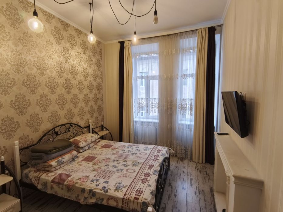 Оренда 1 кім. Медова ( Малевич), 25 кв.м., 15 000 грн