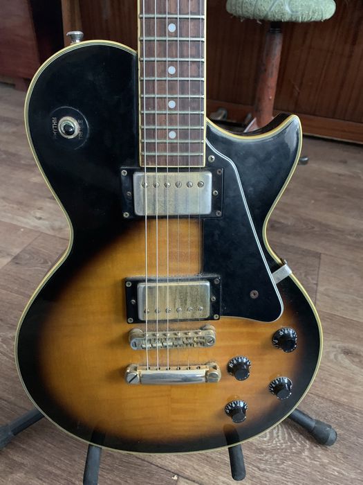 Гітара електрична