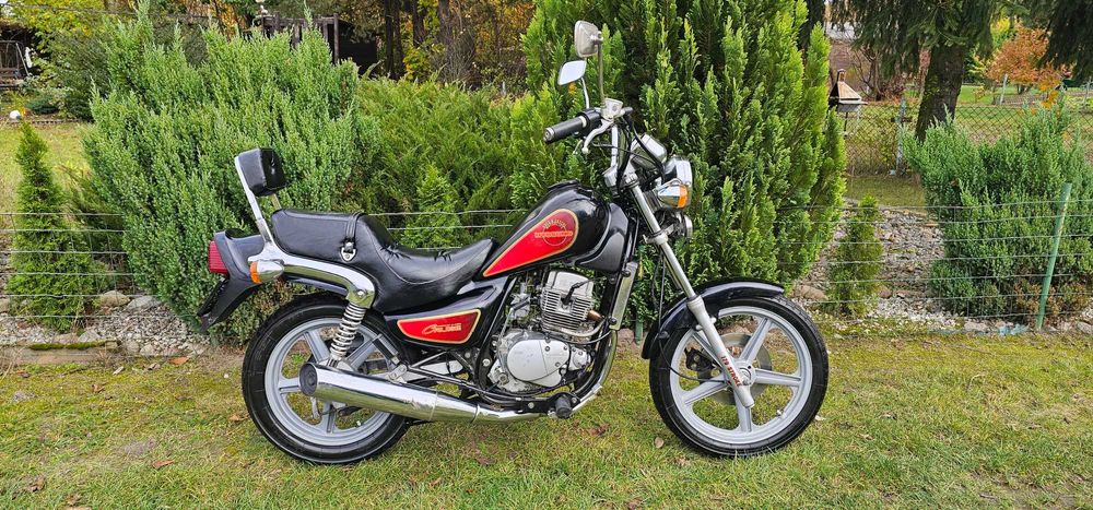 Hyosung GA 125 Cruice jak Daelim VS VC VL 125