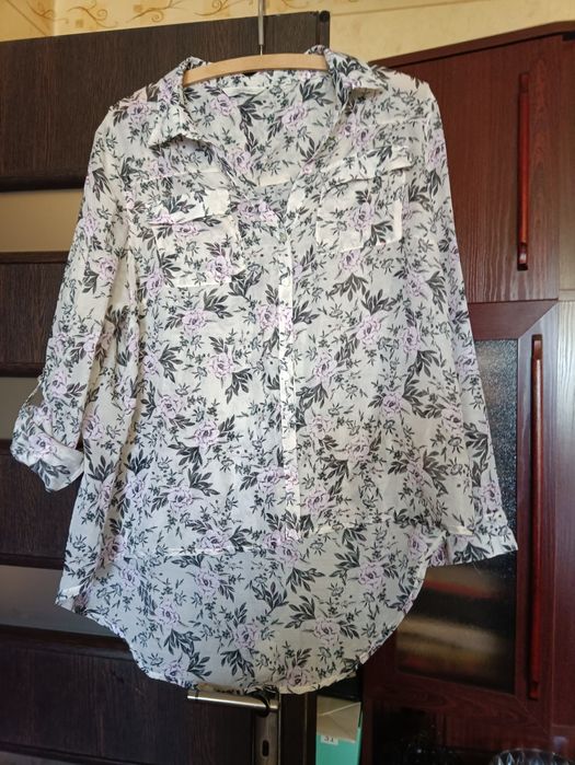 Bluzka koszulowa w kwiatowy print