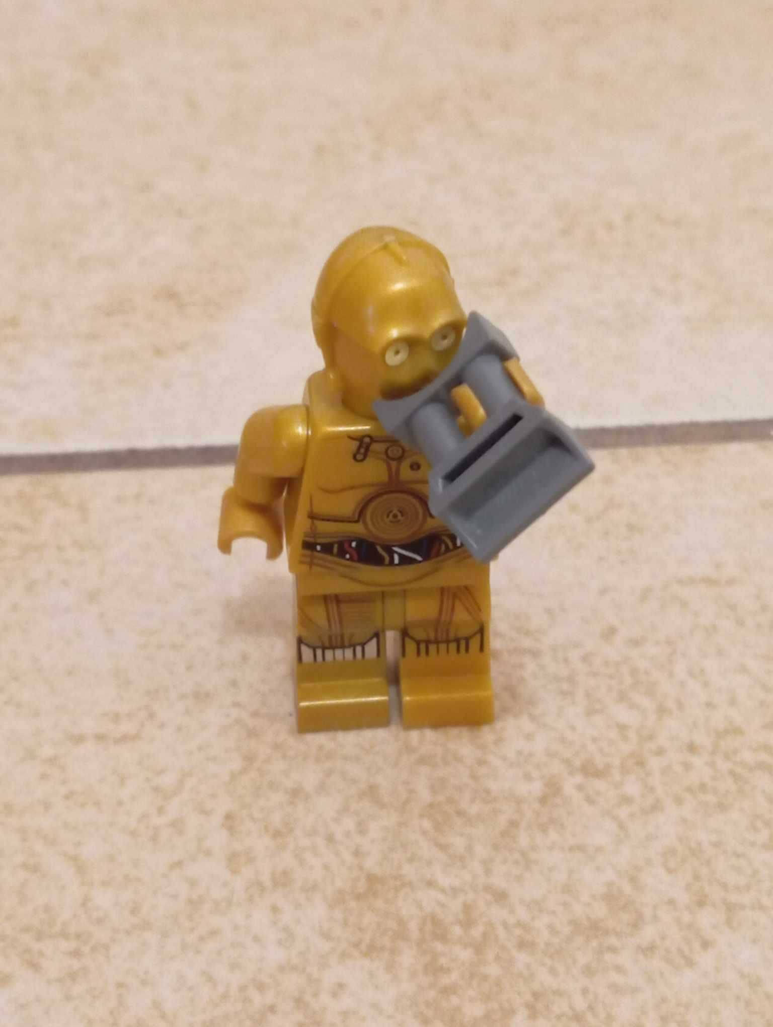 sw0527 R2-D2 Astromech i sw0700 C-3PO ( + lornetką)