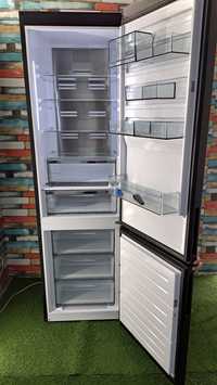 Високий холодильник AEG kln76y Nofrost інвертор А+++