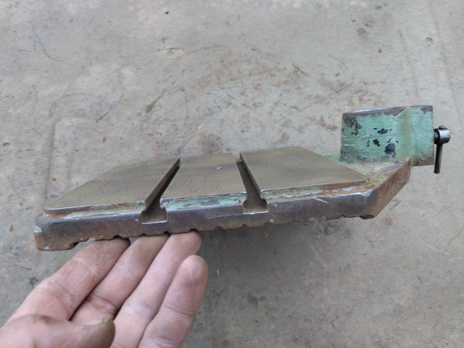 Стіл від свердлильної стійки