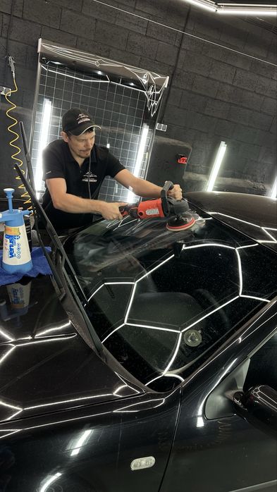 Шлифока и полирока стекол на авто, Полировка лобового стекла и боковых