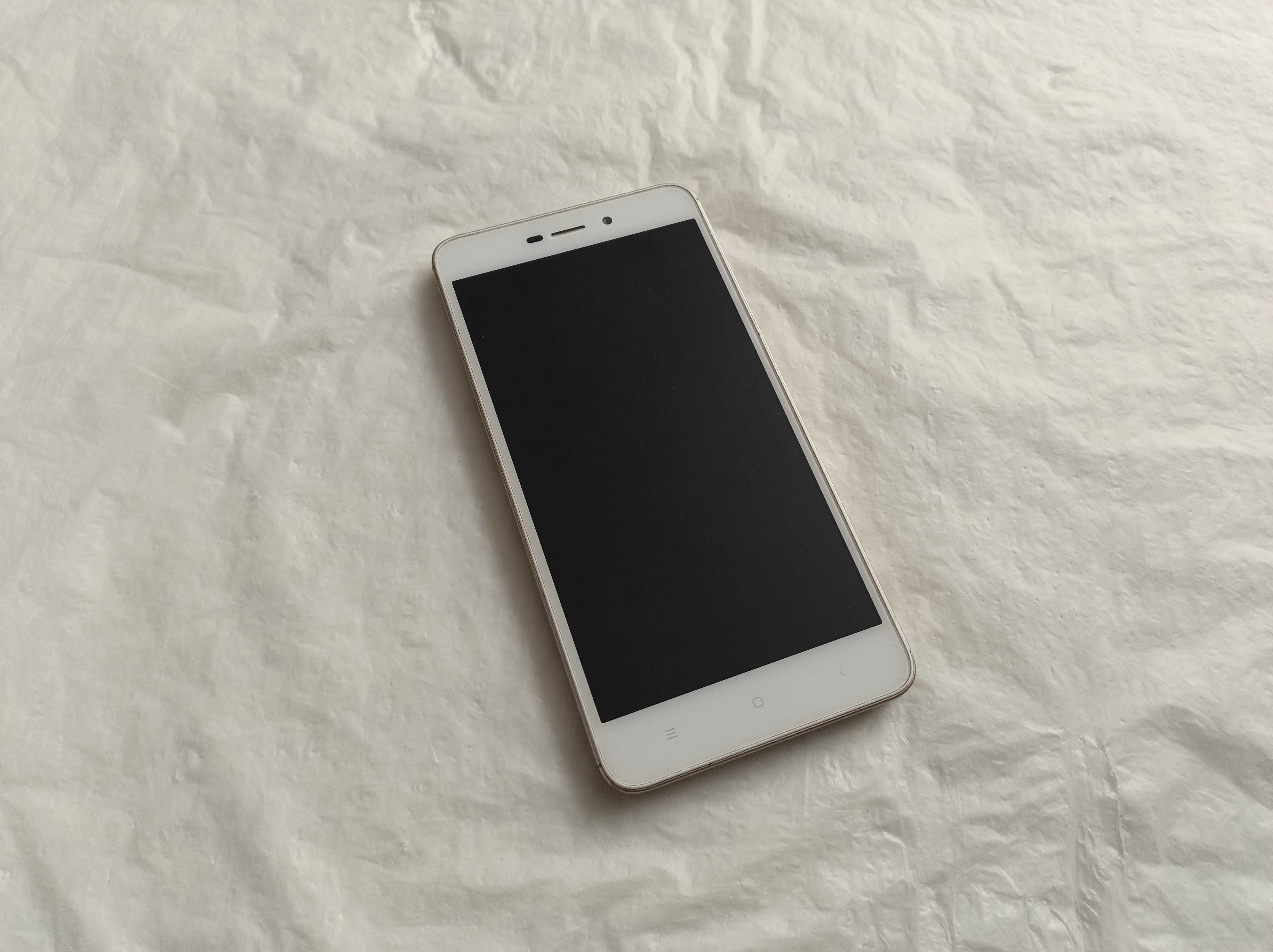 Продам Смартфон Xiaomi Redmi 4A / Мобильный Телефон