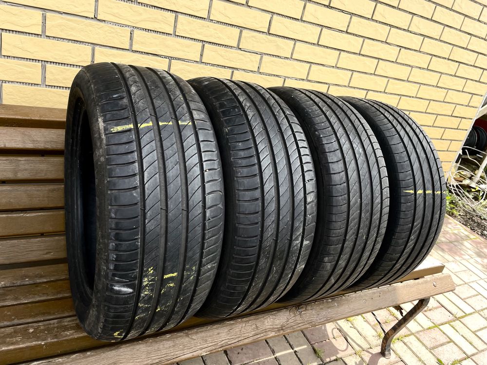 Шини Резина R17 225.50 R17 michelin  Літо