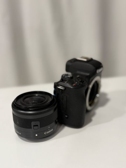 Canon m50 como nova