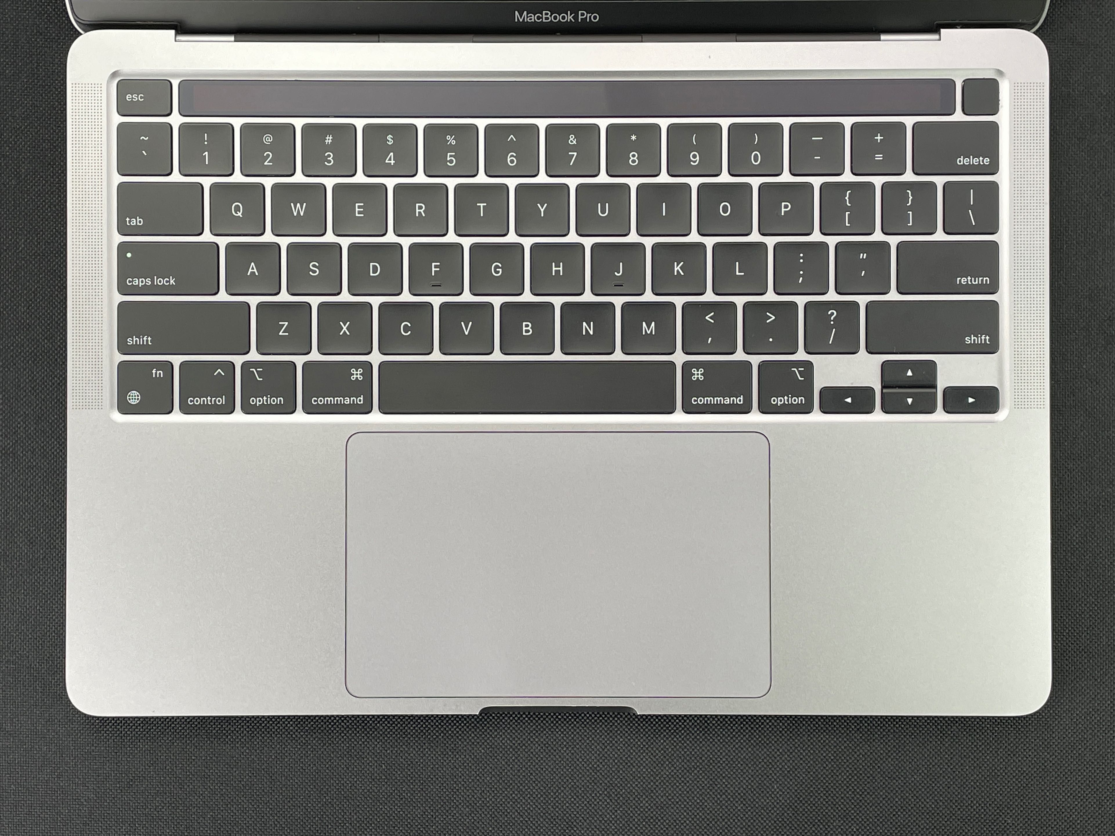 2020 MacBook Pro A2338 13" M1 8GB 256GB