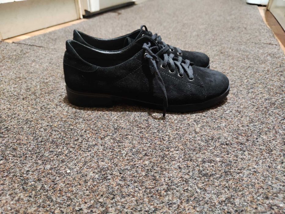 Взуття осінньо-весняне замша 37 розмір