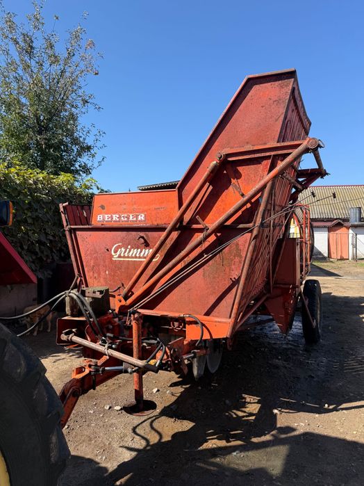 Комбайн картоплезбиральний Grimme