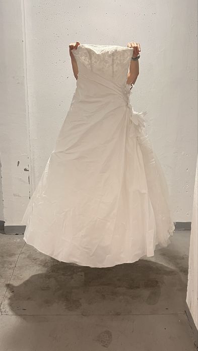 Suknia ślubna r. 36