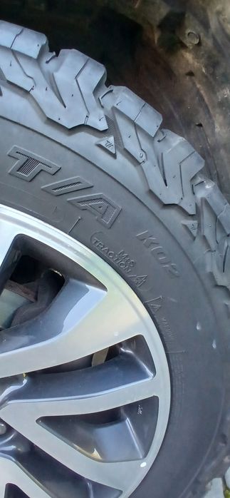 BF GOODRICH Opony 265/60 r18 AT 4 sztuki