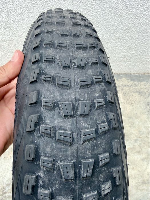 2 pneus fatbike 20x4.0