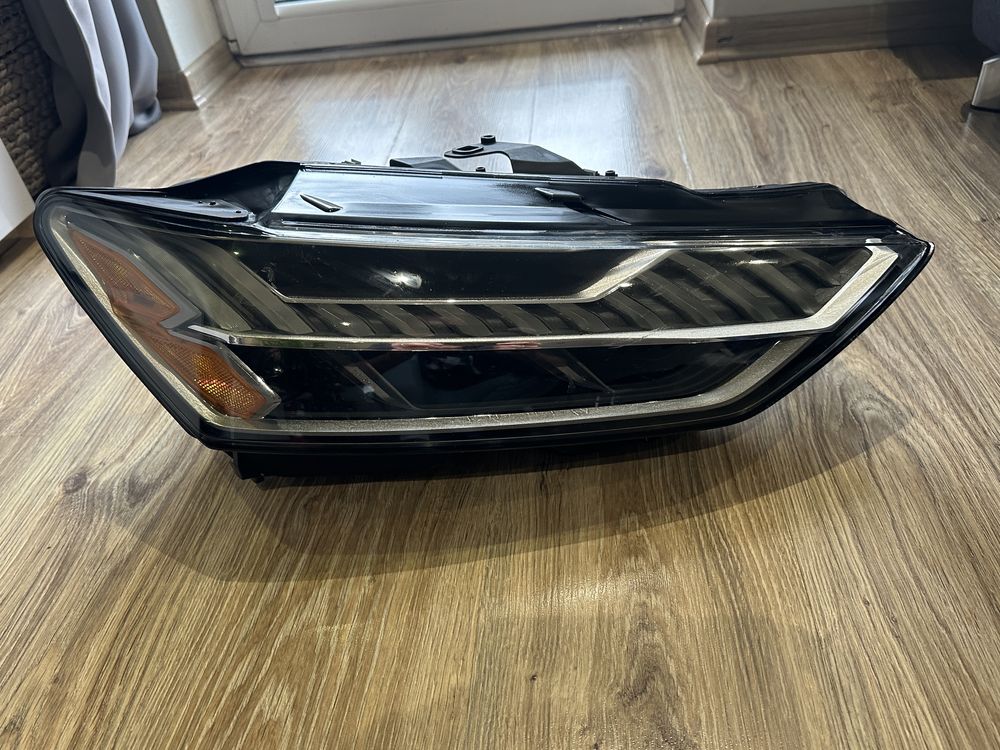 Lampa matrix led a7 c8 usa idelana