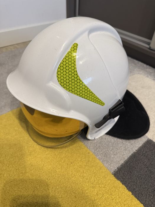 hełm strażacki OSP KZPT Calisia vulcan 2017