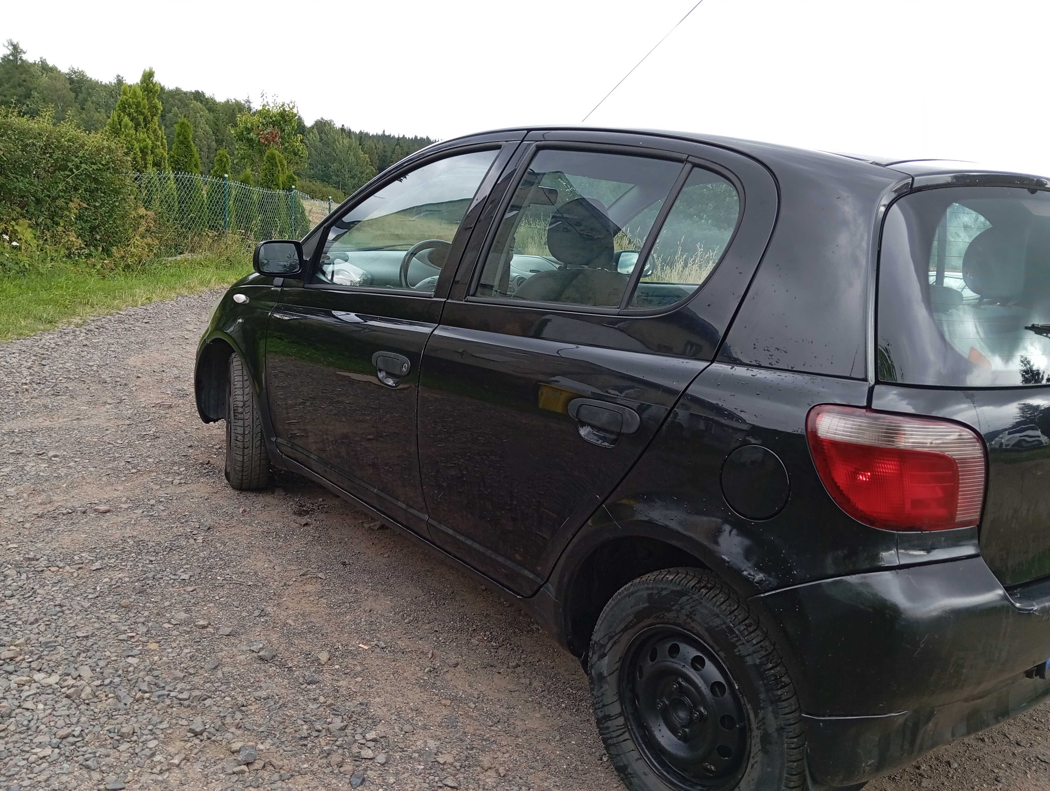 Toyota Yaris 1.0 benzyna, wspomaganie, 5 drzwi