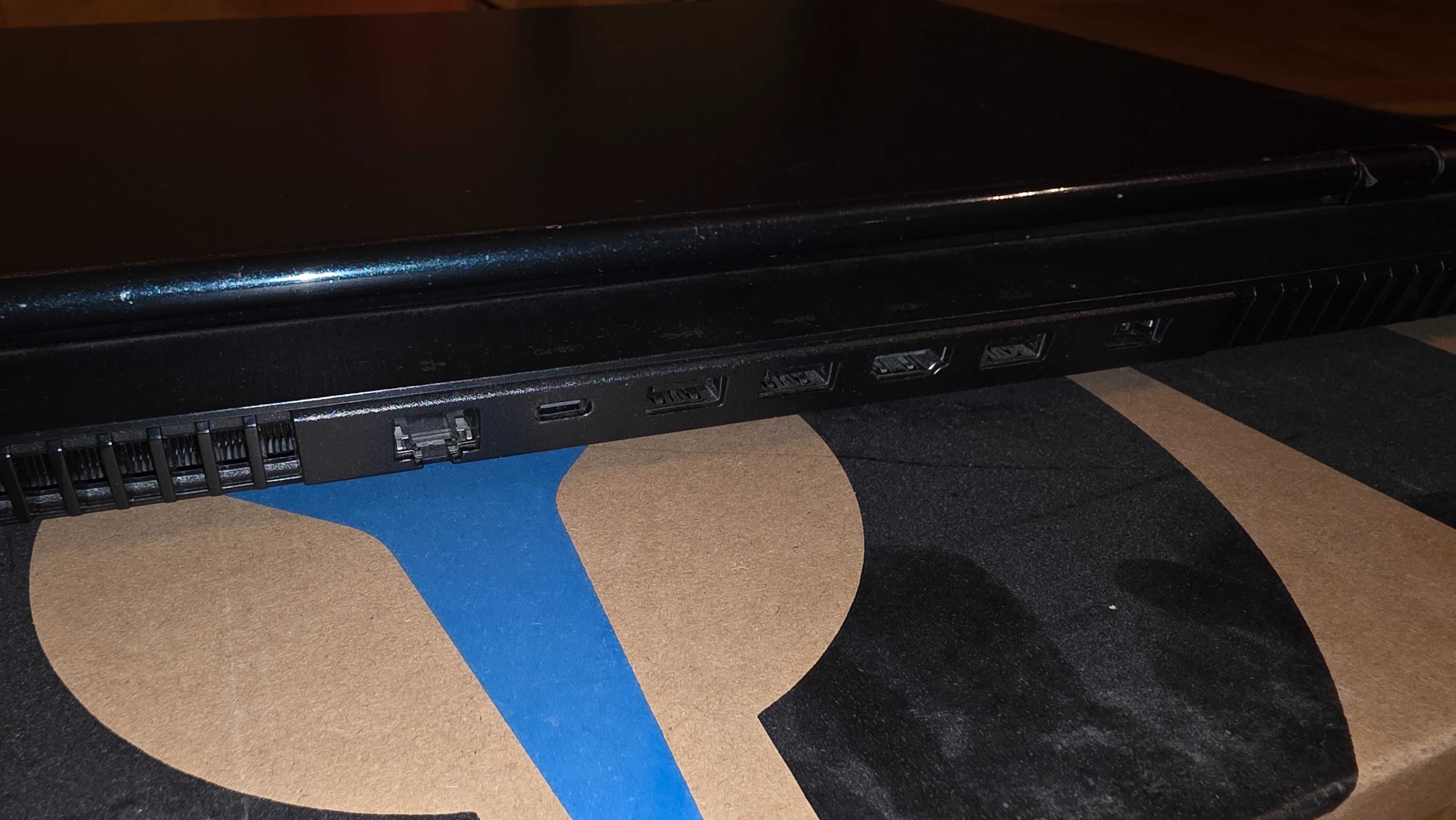 Lenovo Legion 5-15 Ryzen 7 5800H/16GB/512/Win11 RTX3060 - nówka!