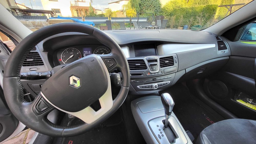 Renault Laguna 3 Privlege 2.0 dci kombi automat 2008 diesel.