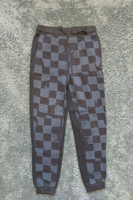Spodnie dresowe Sinsay 152