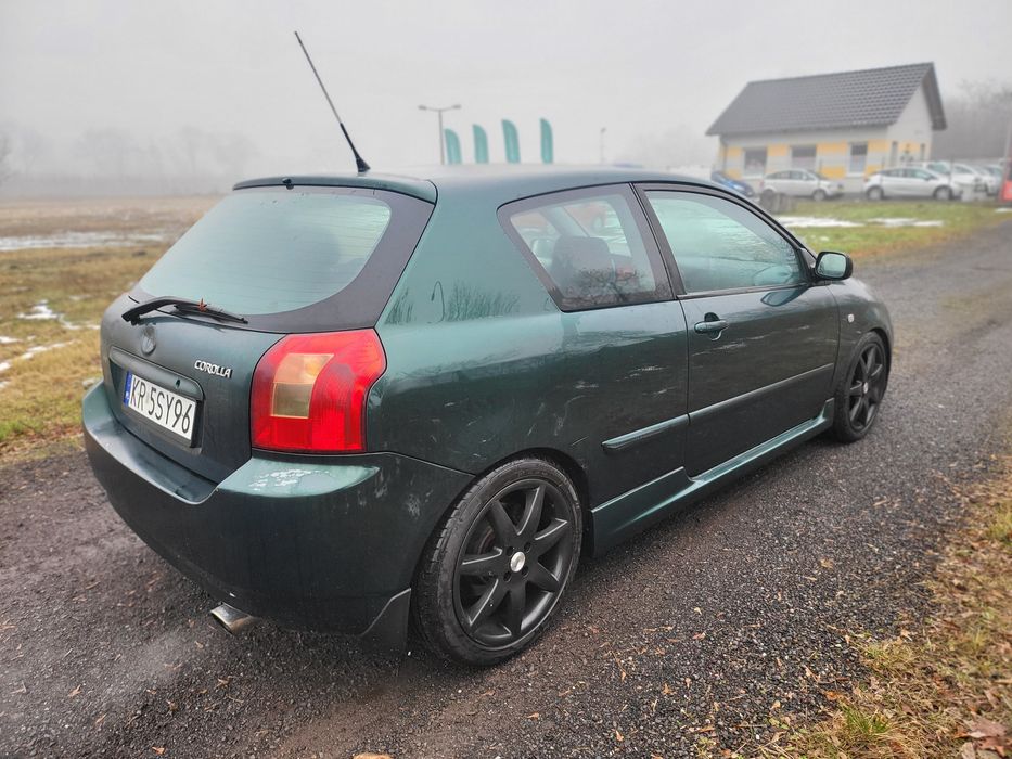 Toyota Corolla 1.8 ts 190 koni