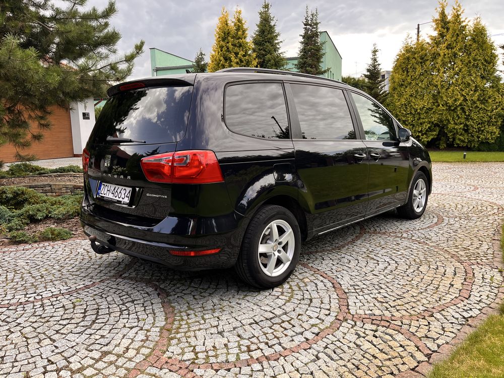 Seat Alhambra 2013r/2.0 140km/DSG/7miejsc/panorama/kamera/hak/serwis