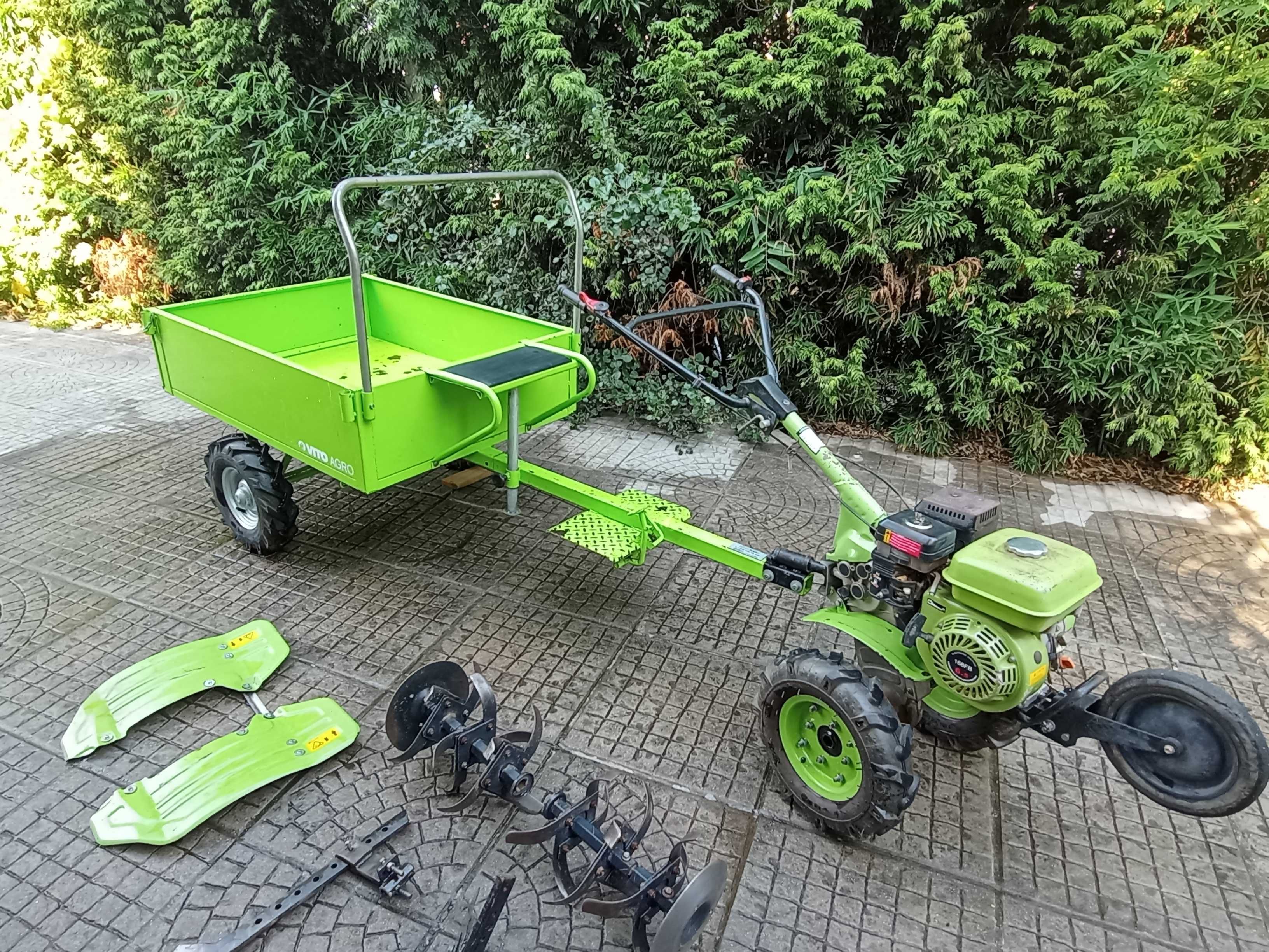 Motoenxada motocultivador atrelado