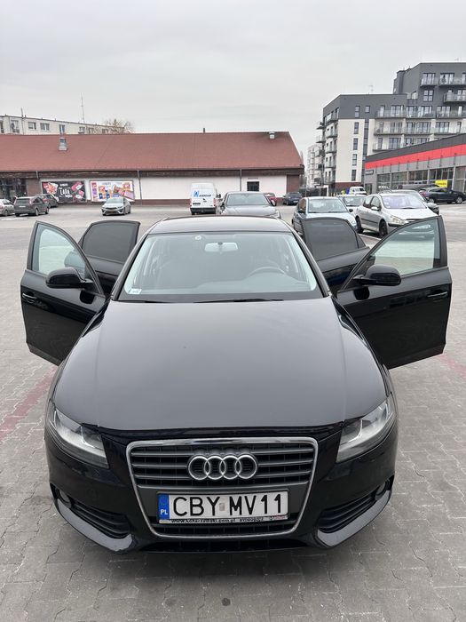 Audi A4 2.0  TDI -super stan !!