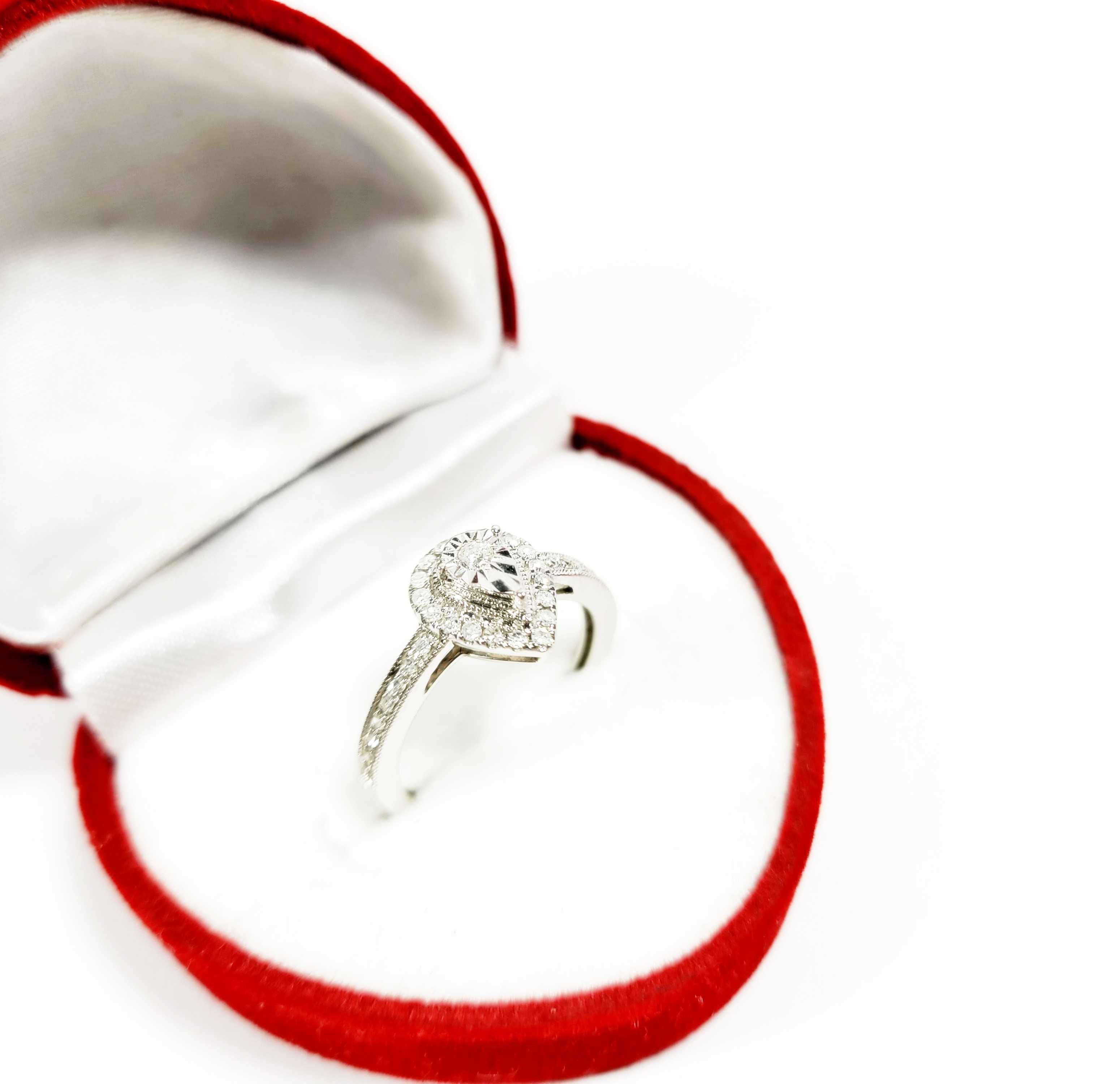 Pierścionek z białego Złota brylant  0.15 ct p.375/9K R.11