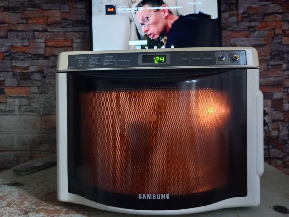 Мощная, вместительная микроволновая печь на работу. СВЧ. Микроволновка