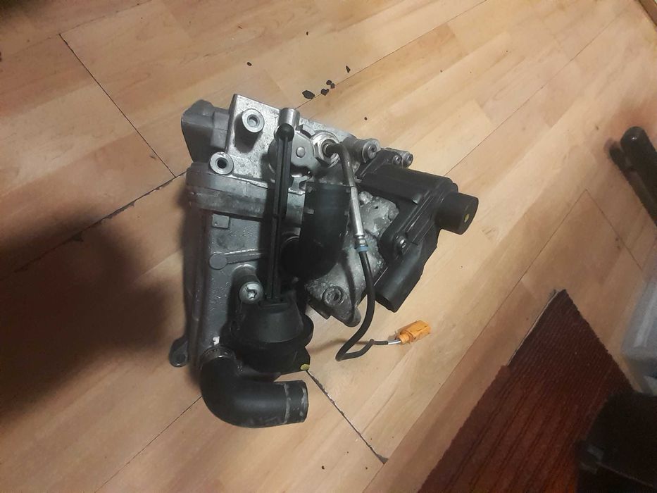 Sprzedam zawór EGR i chłodnica EGR do Audi, VW 2.7, 3.0 TDI
