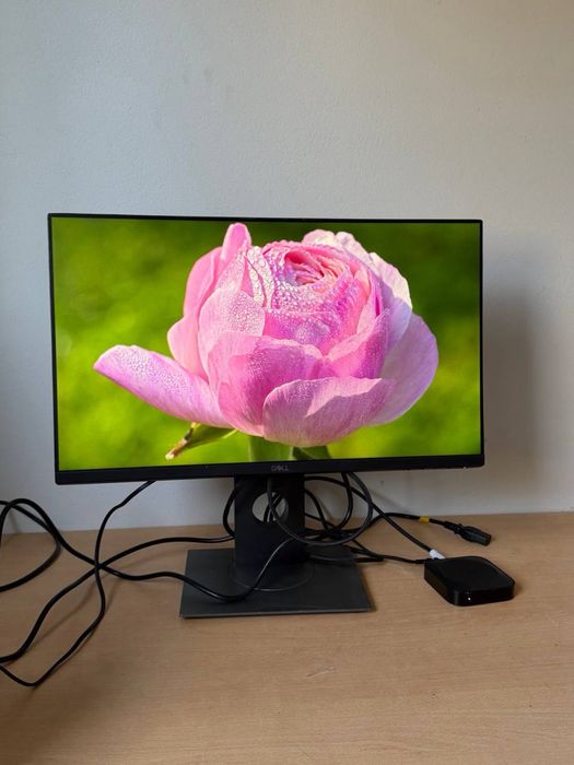 Монітор Dell – 24”, Full HD, IPS, HDMI / DisplayPort / VGA