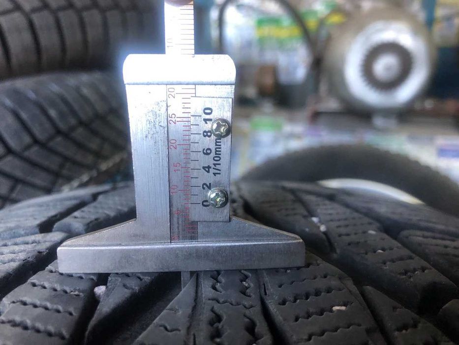 Шини Nokian Hakkapeliitta R2 SUV R17 225/65 Зима