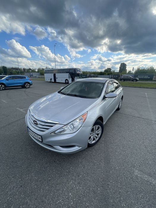 Продаж hyundai sonata 2.4 бензин 2011р