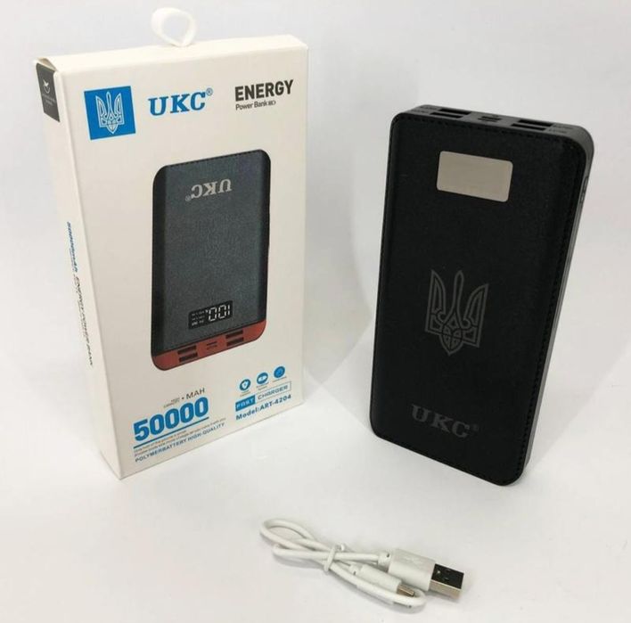 Павербанк power bank зарядний пристрій з дисплеєм та зарядкою