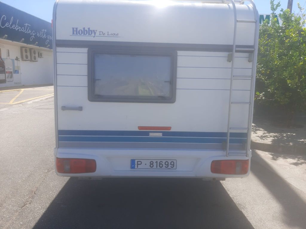 Caravana vende se