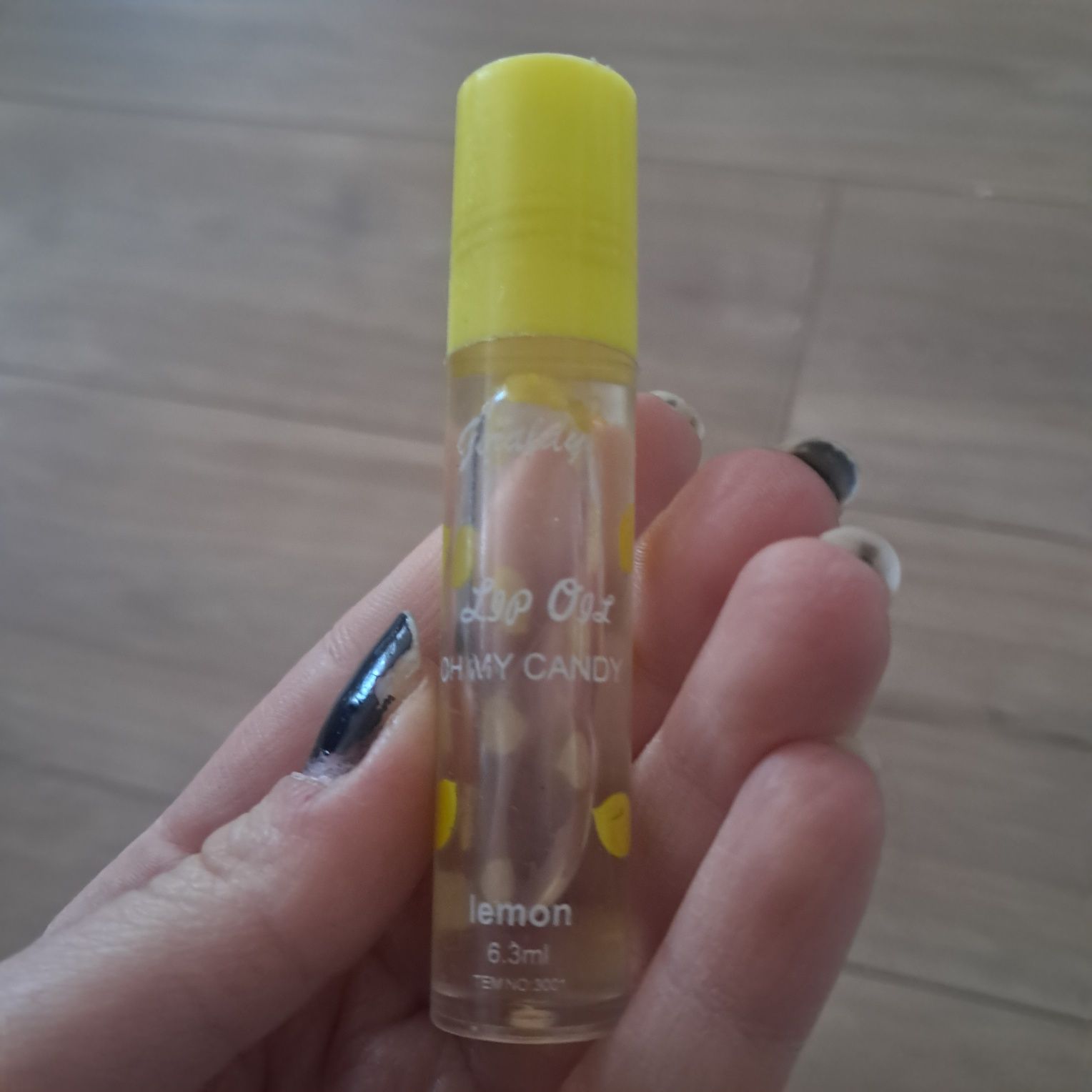 Cytrynowy olejek do ust,nowy