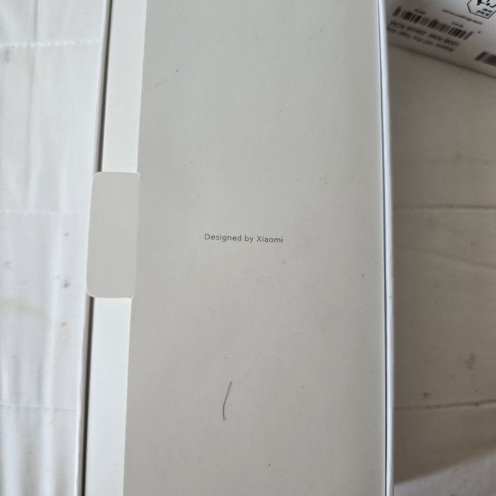 Telemovel  com factura comprado ha cerca de uma semana com factura na