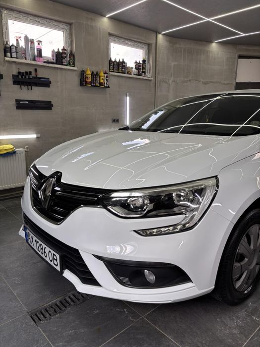 Рено меган 4 2017 рік