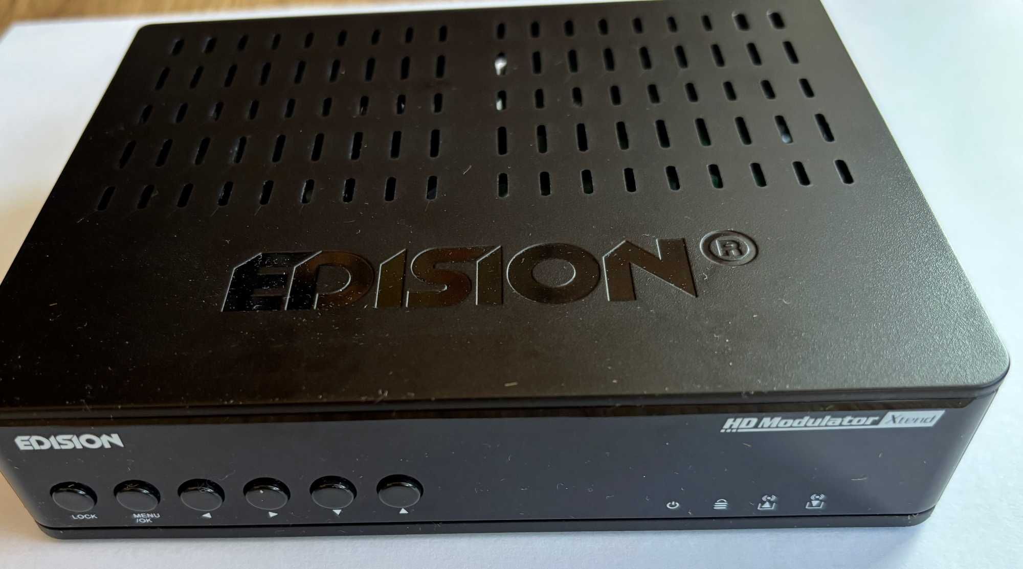 Modulador DVB-T com controlo via infra-vermelhos