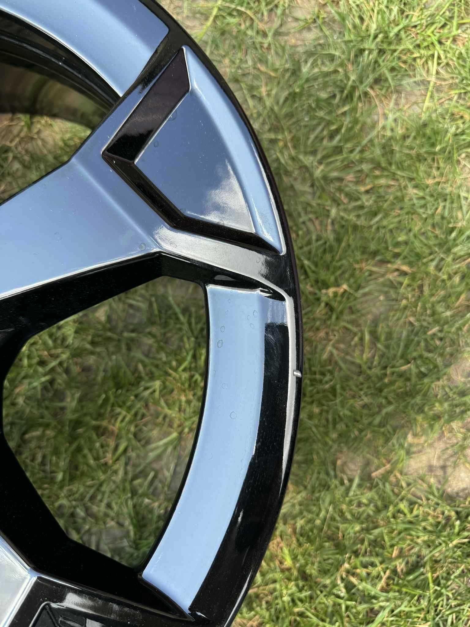 Alufelgi 5x112 r17 VW NOWE ORG Passat Jetta Touran Tiguan CC Shara 38#
